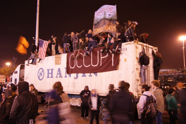 Occupy Oakland Blockade